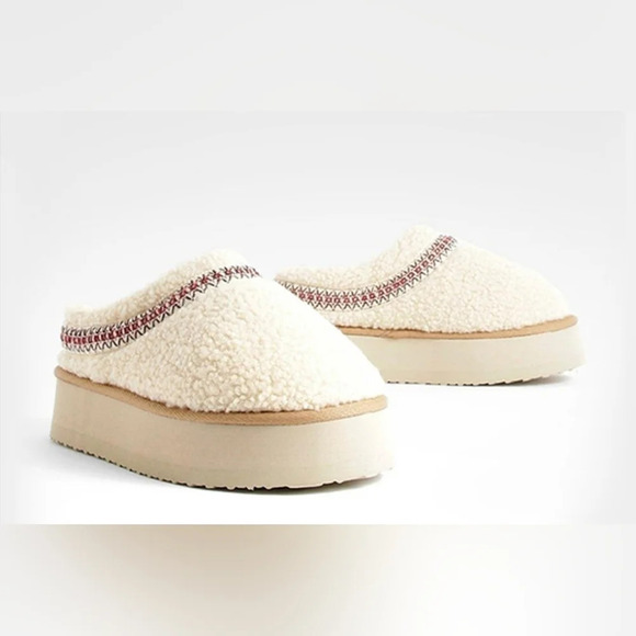 Platform embroidered braided Sherpa slip-on mules shoes ivory cream size 6 Boho - Picture 4 of 11